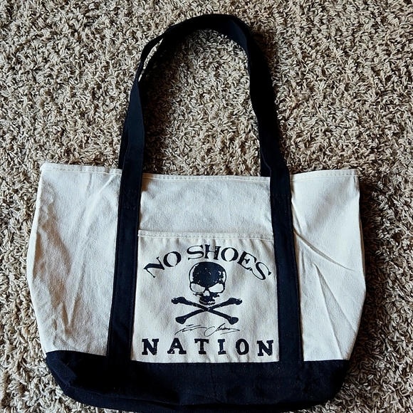 no brand Handbags - KENNY CHESNEY No Shoes Nation canvas tote